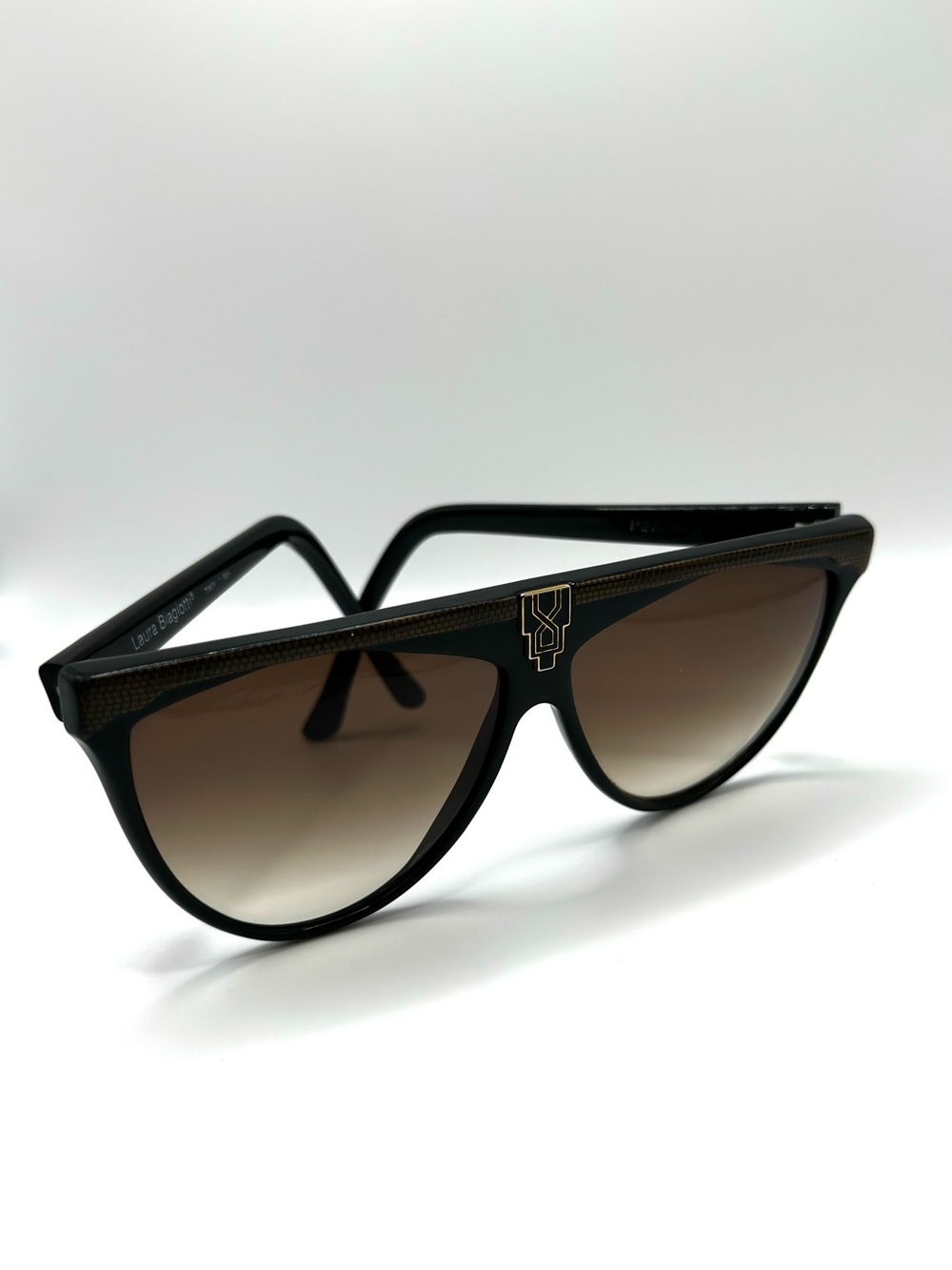 vintage laura biagiotti sunglasses